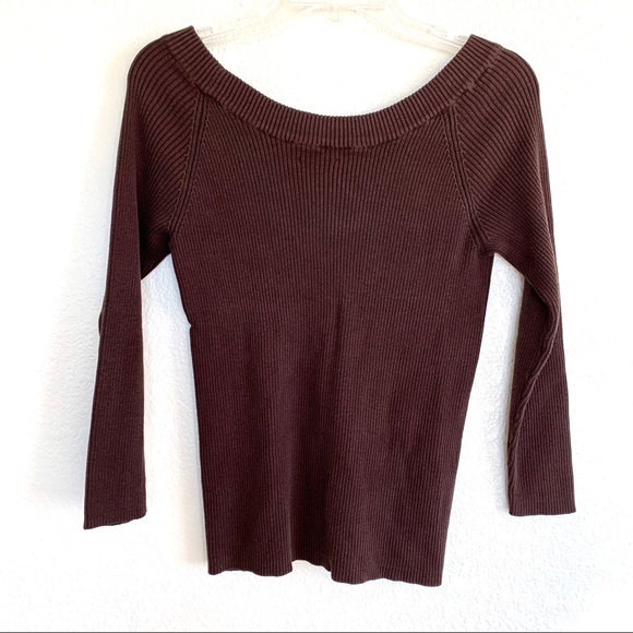 Monroe & Main Brown Silk Ribbed Fitted Sweater Top - Picture 4 of 6